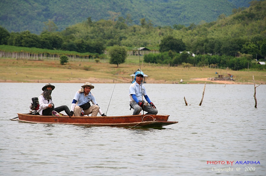  :grin: :grin:  เรือลำ น้าเต๋า กับ น้าน้ำ กลับ