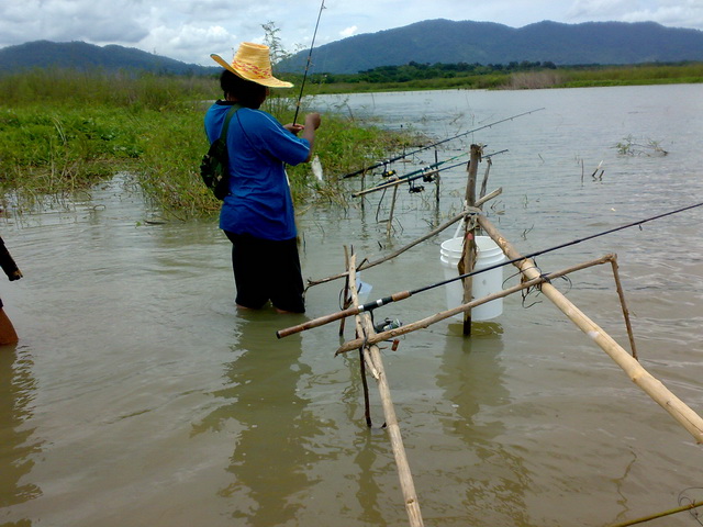 ทางน้าดลก็ไม่เคยบ่นร้อน...เห็นเงียบ