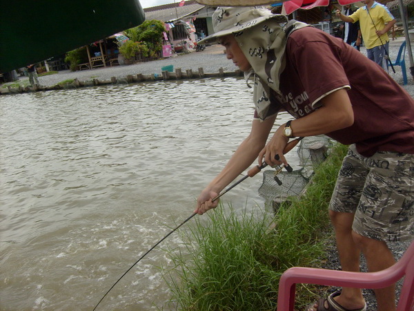  :ohh: :ohh:
กดๆๆๆๆๆมันกด น่าดูเลยครับ
 :love: :love: