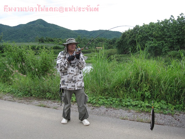อะไรกันนี้น้าแก่หิ้วมาอีกตัวแล้วอิจฉา :ohh: :ohh: