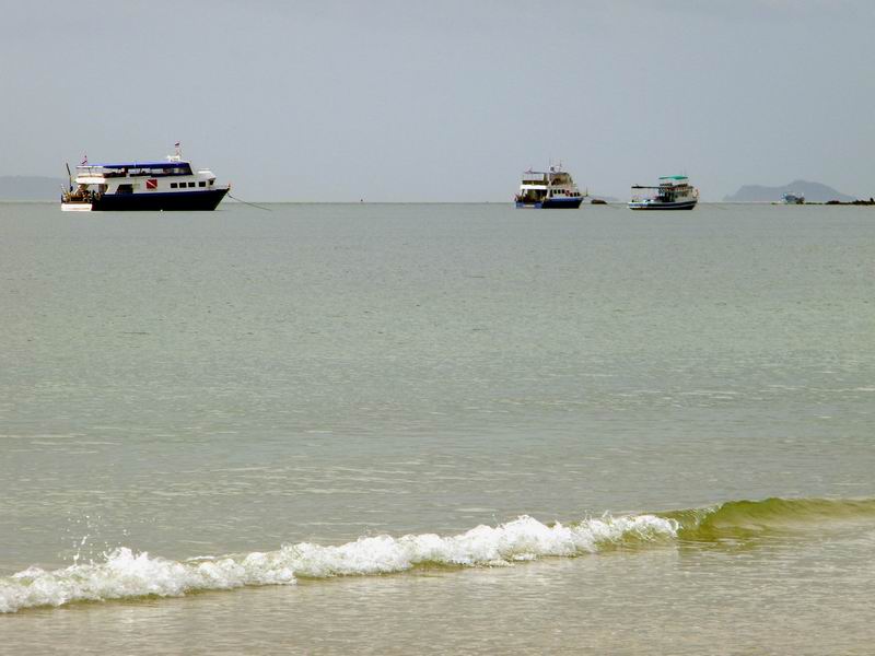 เหนื่อยแย้วคร้า...ไปดูบรรยากาศรอบหาดกันบ้างดีกว่าคร้า... :cheer: :cheer: :cheer: :cheer: