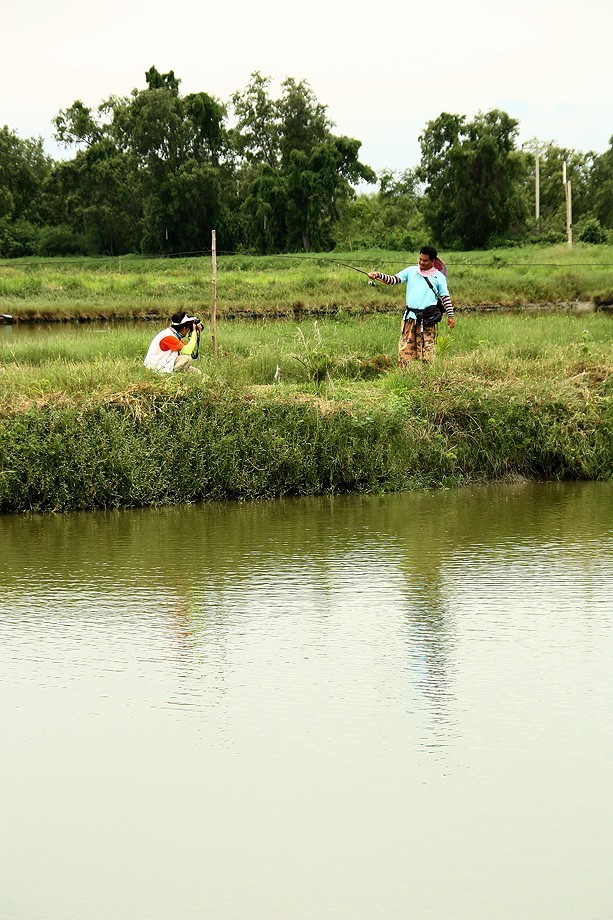 เสียงดังลั่นเลย
หมอ.หมอ.ถ่ายรูปให้หน่อยเร็วเดี๋ยวเขาไม่เชื่อ
 :laughing: