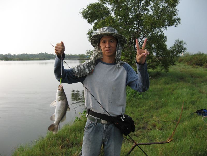 นี่เลยตัวแรกของทริพครับ น้าบิ๊ก (BIG+ +FISH) จ้า :umh: :umh: :umh: :umh: :umh: :umh: