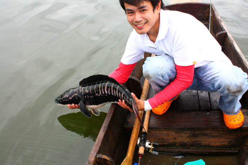 ปล่อยครับ..........

 :smile: :smile: :smile:
