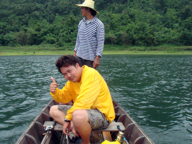 มันใจไหมวะอีแบมวันนี้จะได้ตั :cool: :cool: :cool:
เออวะ 50/50 ว่ะแล้วสู้ไหมวะ
 :smile: :smile: :sm