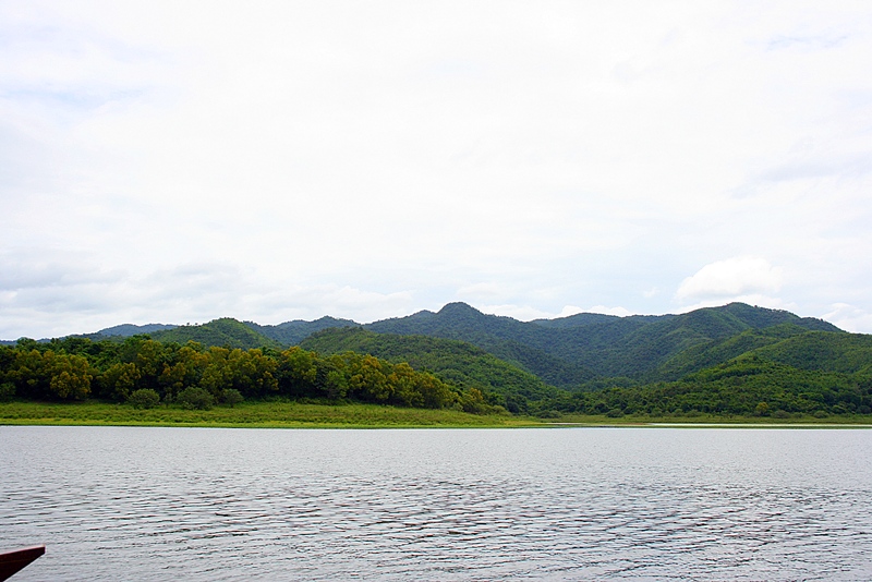 ช่วงรอเรือเล็กเพื่อไปตกปลาก้อถ่ายรูปเล่นไปเรื่อยๆก่อน