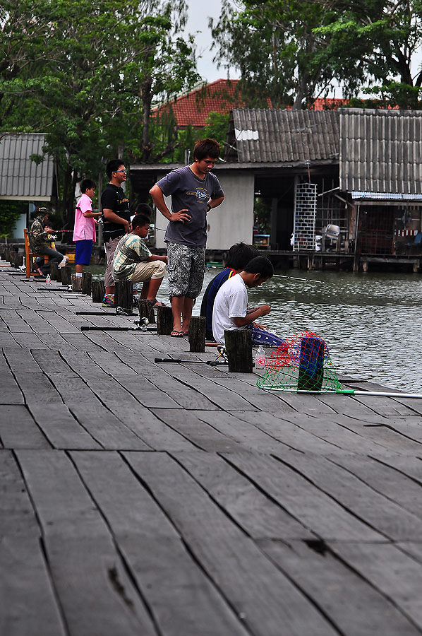 [q][i]อ้างถึง: kspeedsound posted: 28-07-2552, 14:53:09[/i]

เอิ้กๆๆๆๆ อ้ายรูปแบบนี้อ่ะ เข้าบึงต้อ