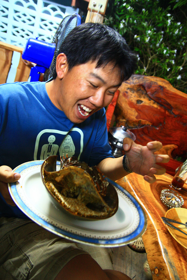 พงเต๊บมาด กินไม่เป็นอ้ะ บอกกันตรงๆ.....ถึงกินเป็นก้อกินไม่ไหวอิ่มข้าวมาแน่นตึ๊กแบบนี้
....น้าโน๊ต ถ