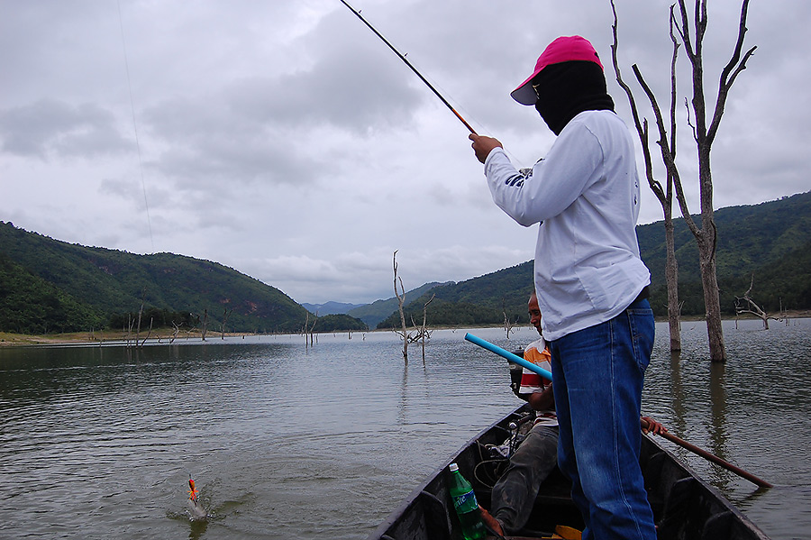 เปิดทริปของเรือลำนี้เลยครับตัวนี้ของน้าเจี๊ยบครับ :umh: