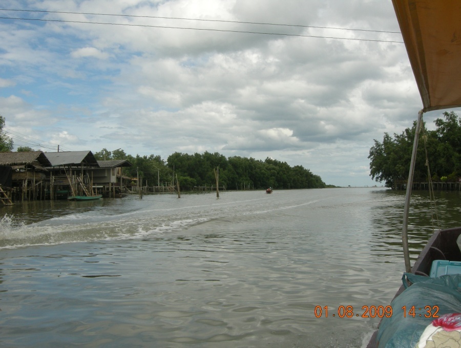 บรรยากาศระหว่างนั่งเรือ