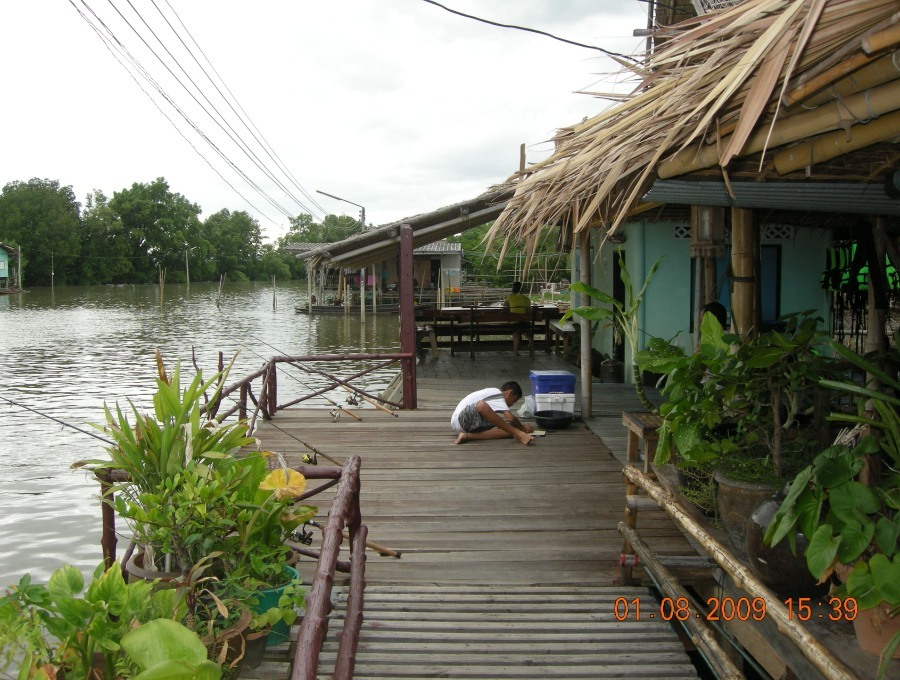 บรรยากาศหน้าที่พัก