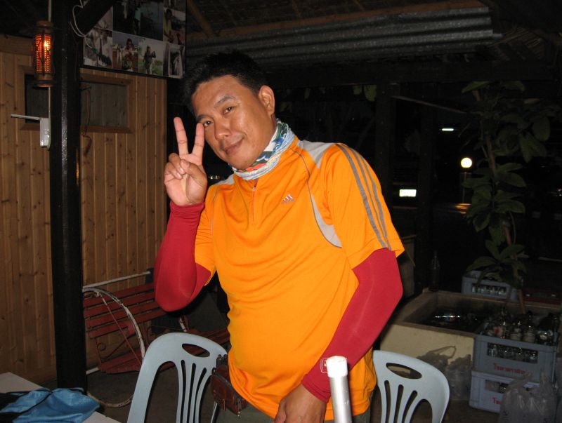 น้าวิทย์ (PETER WIT) ครับ  สู้ตาย เอิ๊ก ๆ ๆ ๆ ๆ ๆ 
 :laughing: :laughing: :laughing: :laughing: