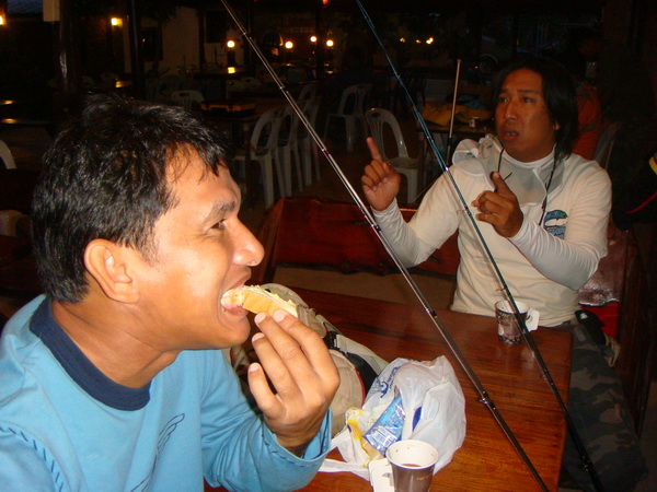 กินดี แต่เช้าเลย  :laughing: :laughing: :laughing: