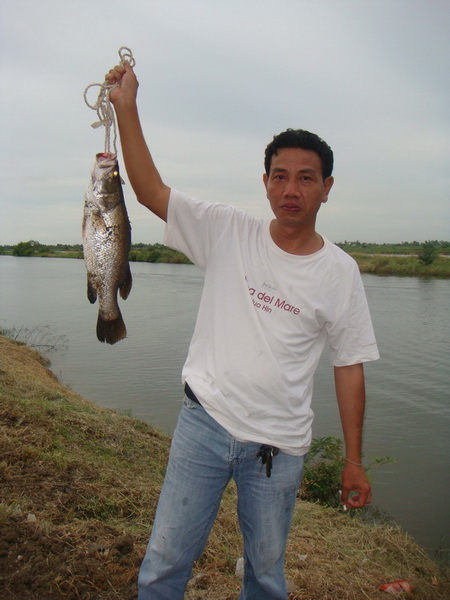น้าเวกสกรัม  กับรางวัลสำหรับ การตื้