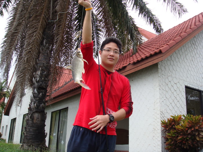 น้องโอ๊ตช่วยหาอาหาร

 :grin: