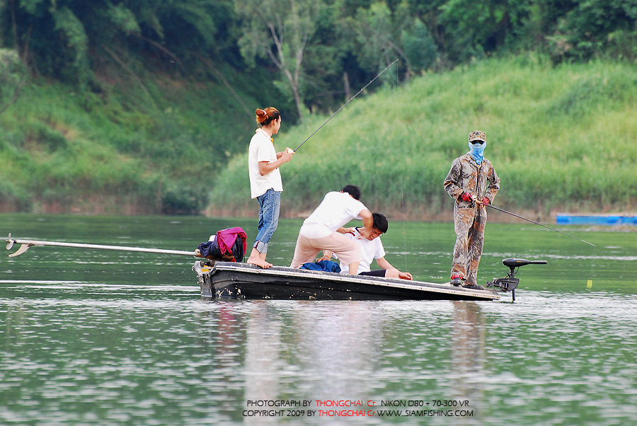รักกันจริงครับคนเชียงราย ไปไหนไปด้วย :laughing: :laughing: :grin: :grin: