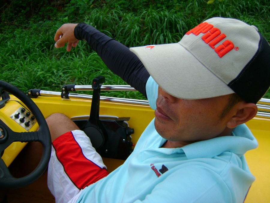 น้าเด๊ะขอนั่งสูดกลิ่น... ต ด ... บรรยากาศครับระหว่างเดินทางเข้าหมาย  :grin: