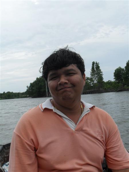  :love: :love: :love:

น้าอมรวันนี้ก็ได้หล่อกับเ