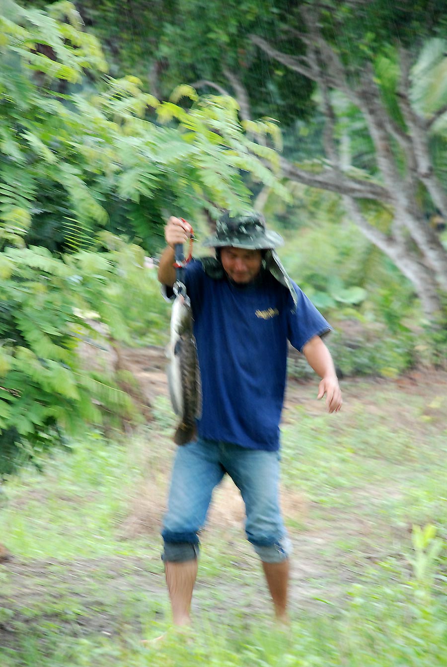 เหมือนเดิมครับ คนปลดเป็นใครไปไม่ได