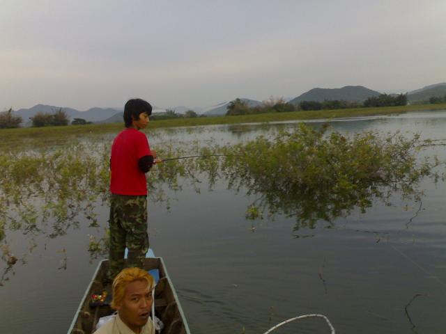 นายK ก็โดนครับ อัด อัด อัด....................... :grin: