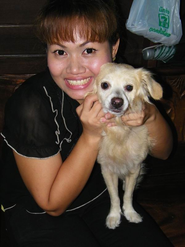 [b]คนนี้ไม่เกี่ยวกับการตกปลาหรอกคร้า...น้องสาวนู๋โสเอง...เป็นผู้ถือเบื้องหลังความงามของเล็บนู๋โสคร้