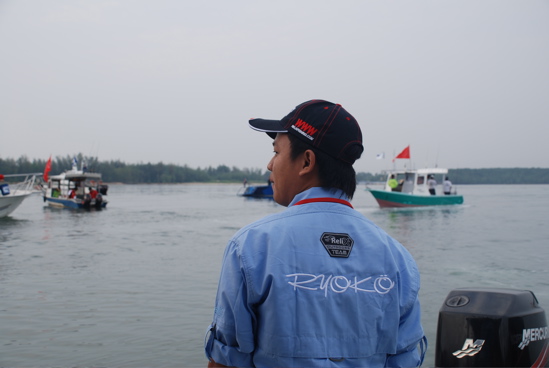 เรือ ทุกลำ ออกมาลอยลำรอ เตรียมออกตัว พร้อมกันคับ :cool: :cool: :cool: :cool: :cool: