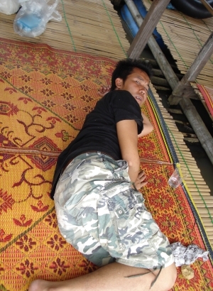 มาปลุกพี่เจ็คครับ




 [q]พี่ๆ  ตื่นได้แล้ว พี่โป้งมาแล้ว[/q] :laughing: :laughing: