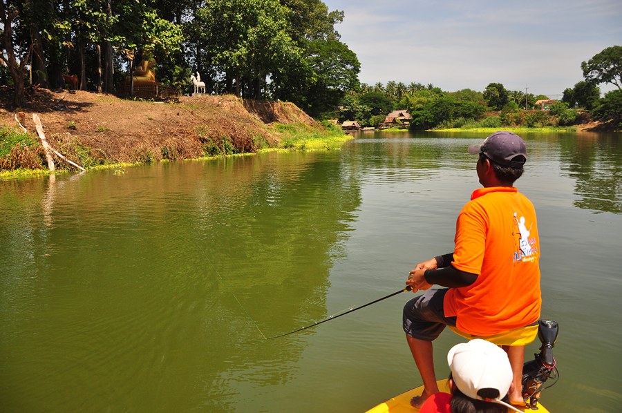 ผมอยู่หัวเรือตียังไงก็ไม่กัดเลย :grin: