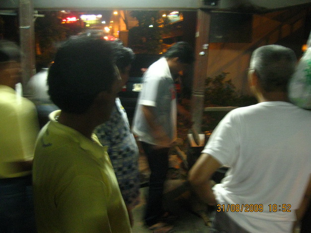 อ้าว....กลุ่มนี้เถียงอะไรกัน...... :angry: :angry: :angry: :angry: