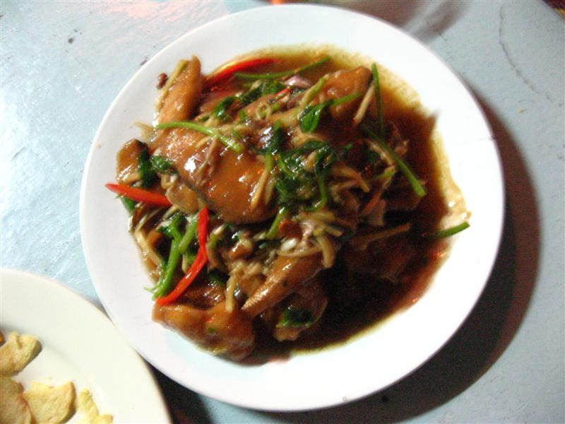 ชะโดผัดกุ้ยฉ้าย (ตัวที่น้านุ64 ตกได้อ่ะครับ) :umh: :umh: :umh: :umh: :umh: :umh: