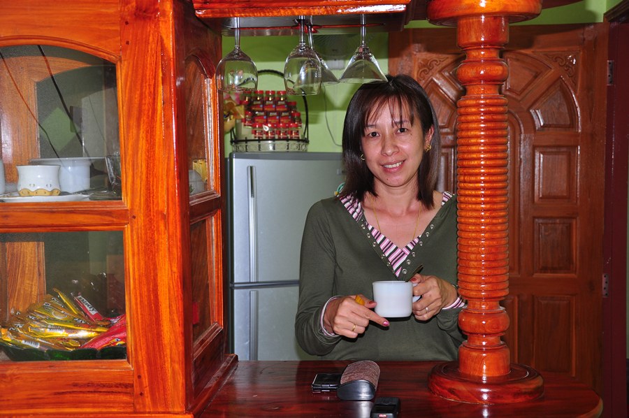 ผบ.ผมจะมาไม้ไหนว่ะเนี่ย มีเสริฟ์กาแฟให้ด้วย :ohh: :ohh: :ohh: