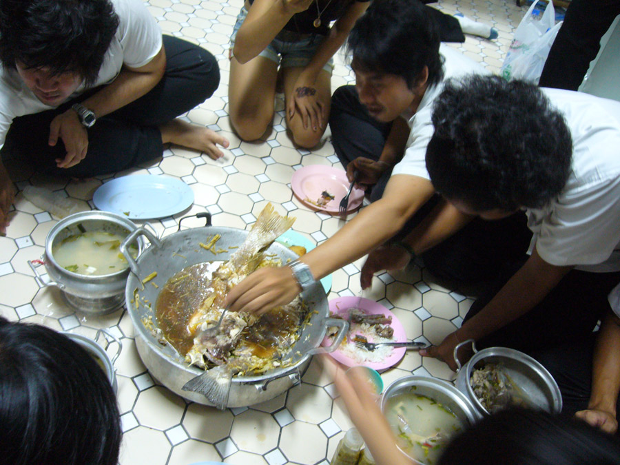 รูปต่อไปจะมัวหมดเลยไม่ได้เอาลงดีก