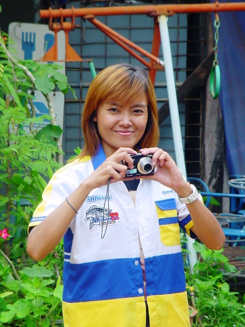 ป้าอ้อมเดินเก็บภาพไปเรื่อย ๆๆๆๆ ไม่รู้เหนื่อยหรือเปล่า !! อิ อิ

 :cheer: :cheer: :cheer: :cheer: 