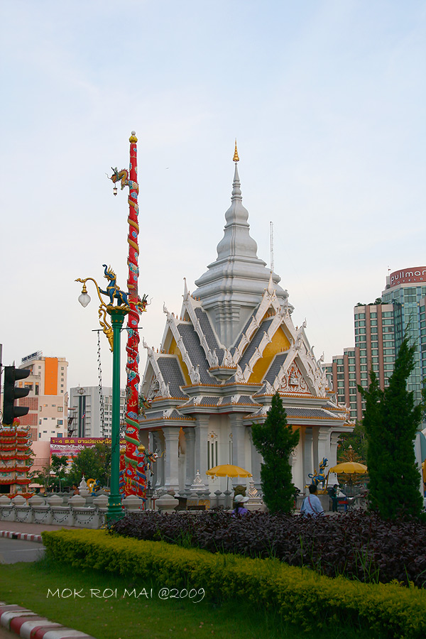 เก็บสมบัติขับรถกลับโรงแรมที่พักเมืองขอนแก่นมีจุดที่น่าสนใจเพื่อท่องเที่ยวพักผ่อนอยู่หลายๆๆจุดที่เดีย