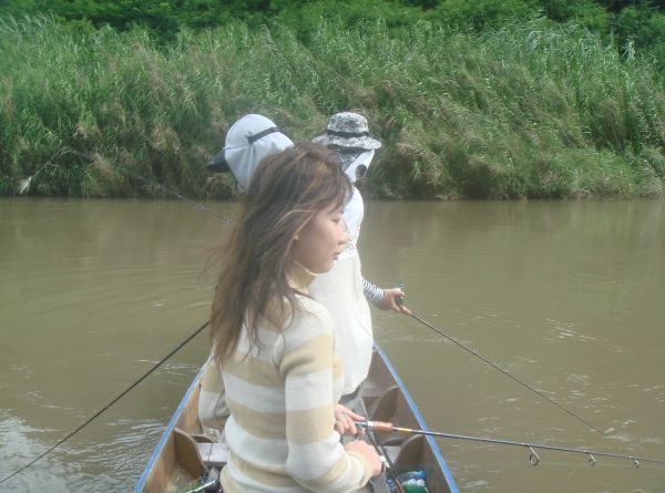 ตัดสินใจล่องเรือ ตีกานไปเรื่อยๆค่า 

 :cheer: :cheer: :cheer: