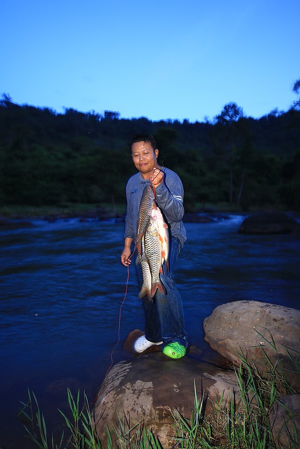  
   ขอจบทริบอันแสนสนุกแบบสุดๆด้วยภาพสุดท้ายนี้ครับ
            
           :smile:      :smile: 
