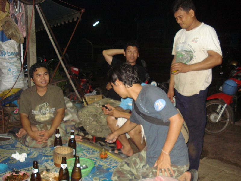 เราก็กิน ดื่ม :grin: