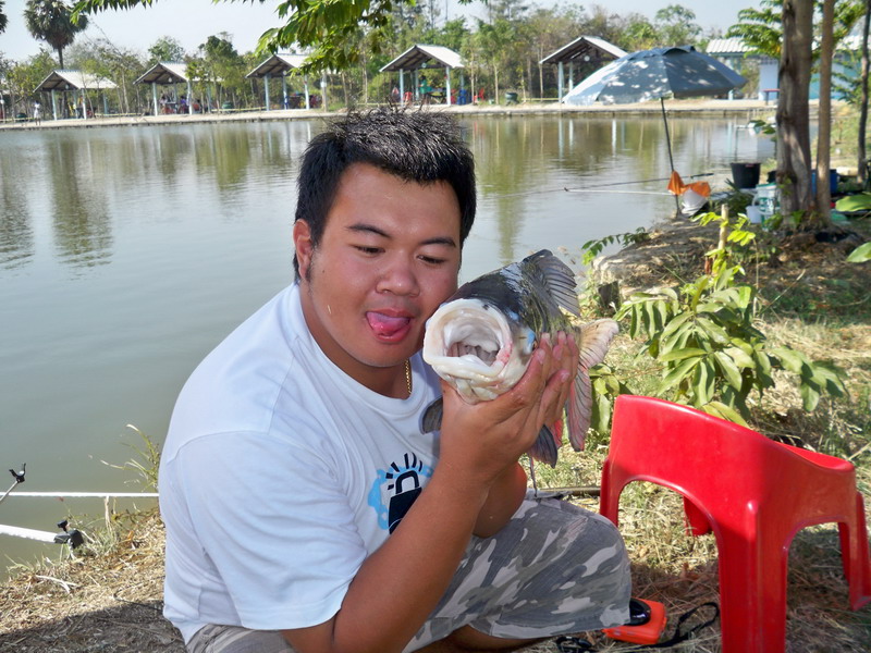 เอ้าหล่อมั้ยครับ :laughing: :laughing: :laughing: