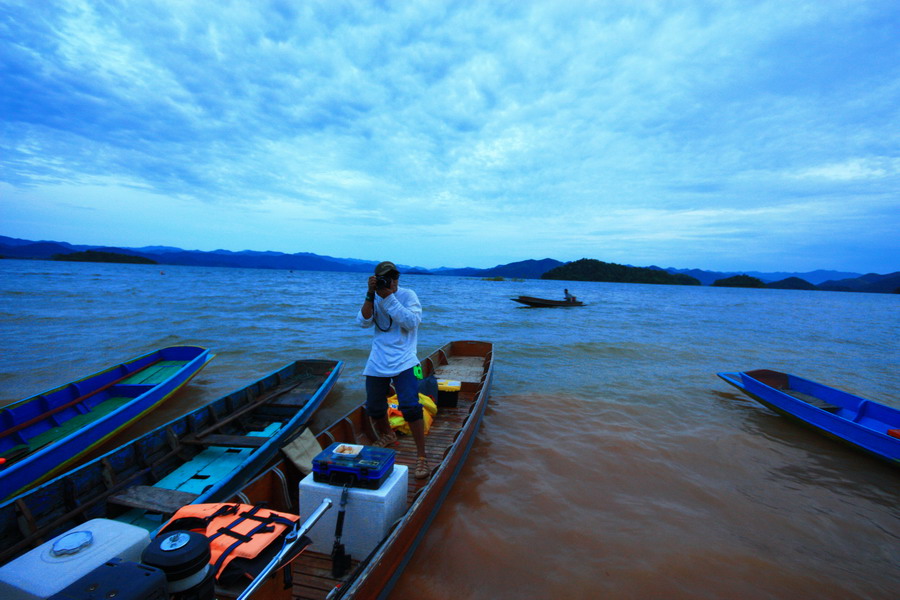  [q]กำลังจะปล่อยเรือกัยเลยเร้วๆครับข