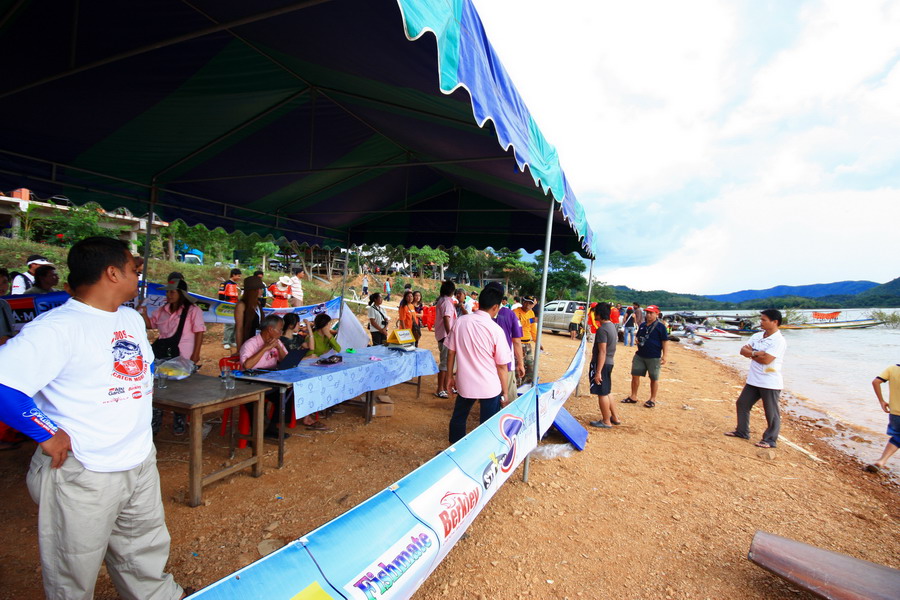 จุดรับ ชั่งปลาครับ  :cheer: :cheer: :cheer:

ไม่อยา