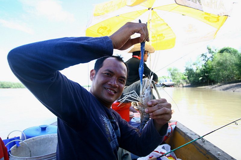 น้าลักษณ์ก็ไม่ยอมจั่วมาอีก :grin: