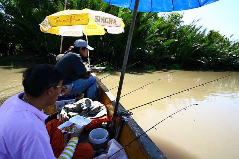 ถึงหมายแล้วรอ,,,,,,,จนหิว :grin: