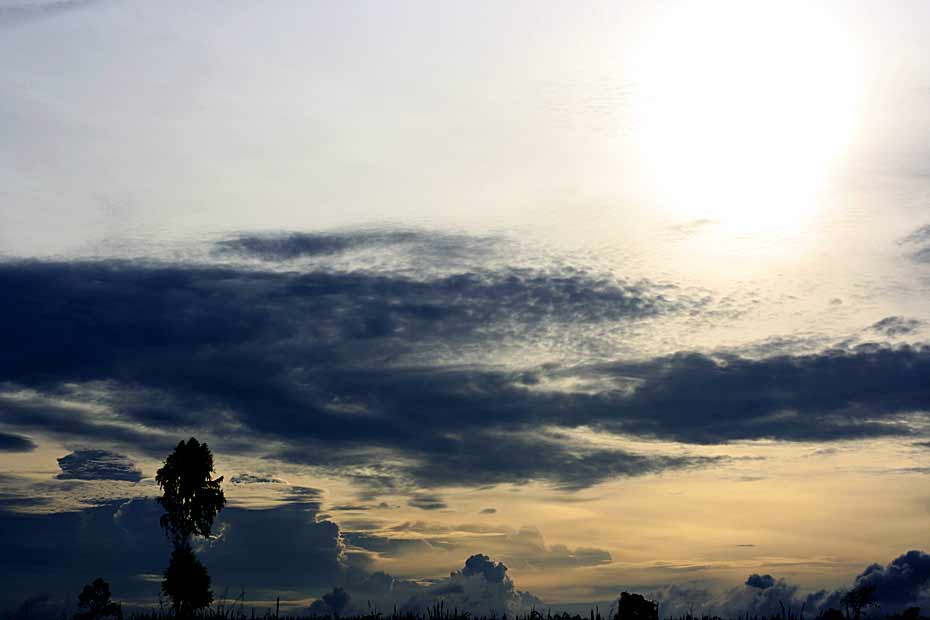 ดูเวลาก็สายแล้วครับ  :grin: :grin: :grin:
ถอยกลับก่อนดีกว่า  :grin: :grin: :grin: