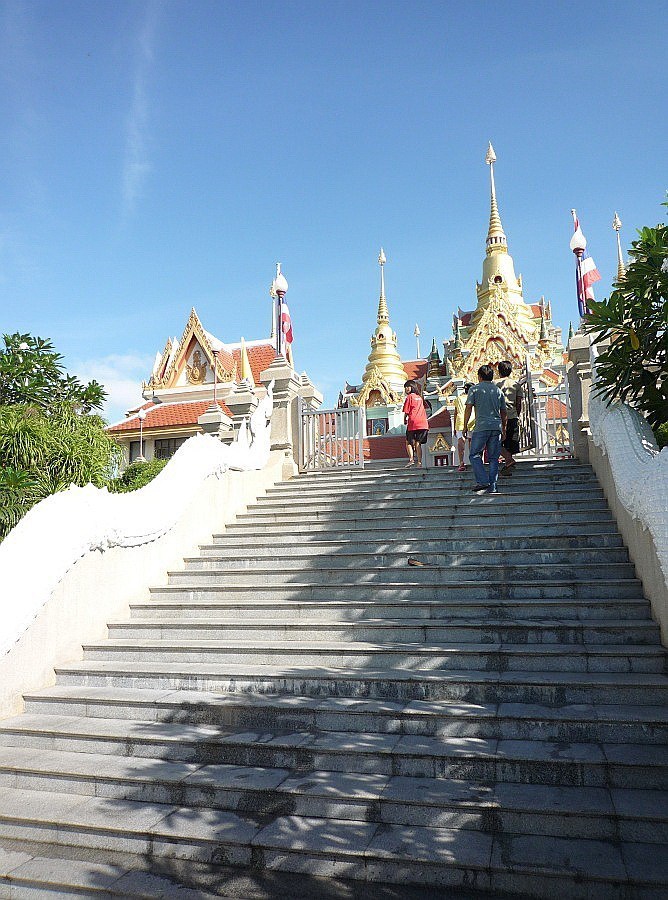  :smile: :smile:
.
.
.
สวัสดีครับ  น้า เก่งแหลมฉบัง  ,น้าพ่อลูกสาม,น้าสุราวุท,น้า F10 :smile: