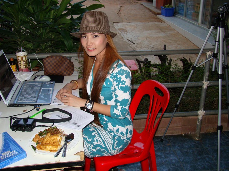 [b]เห้นถ่ายรูปคนมาเยอะ โดนถ่ายซะบ้า