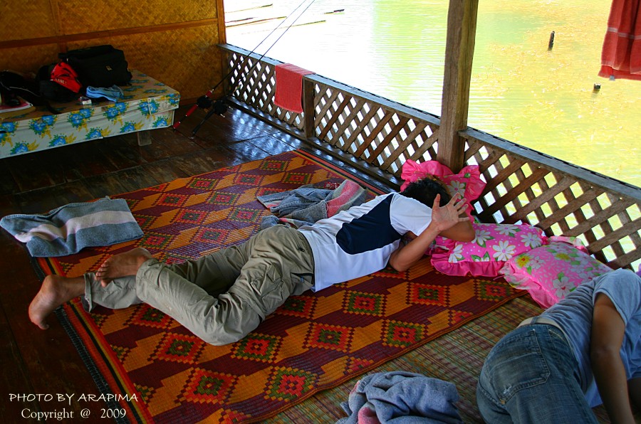  :grin: :grin:  อีตาน้ำ......พอเห็นกล้องทำเป็นอา