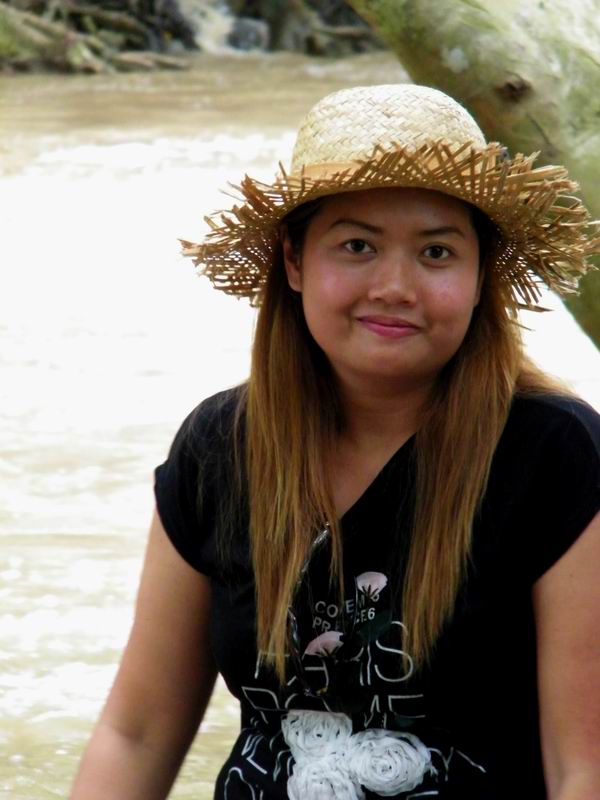  [b]ว่าแล้ว...ก้อรีบลุกขึ้นมาหยิบกล้อง...[/b]


 [b]มามา...เดี๋ยวเค้าถ่ายรูปหั้ยนะ...[/b] :grin: 
