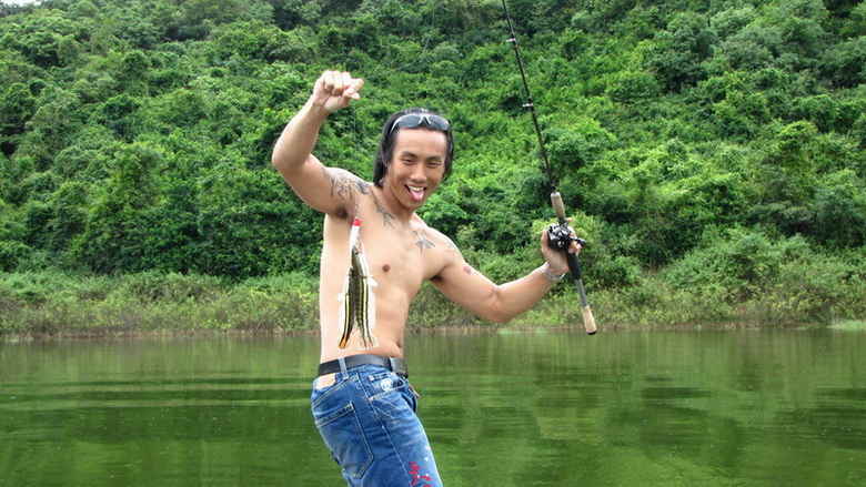  
           ดีใจใหญ่เลย......ได้ชะโดแล้ว   ที่