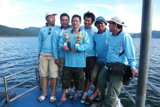 รูปหมู่ทีมครับ....ทีมน้องใหม่จิงๆๆ