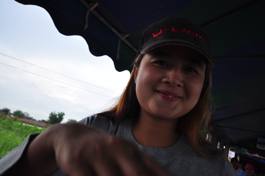 วันไหนเธอคนนี้ไม่มาน้าแหล่มท่าจะล